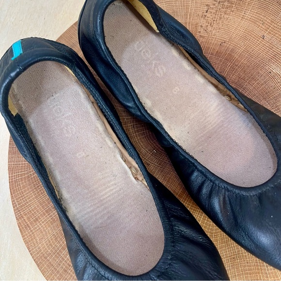 *Tieks | Matte Black Leather Flats Size 8 - Picture 10 of 16